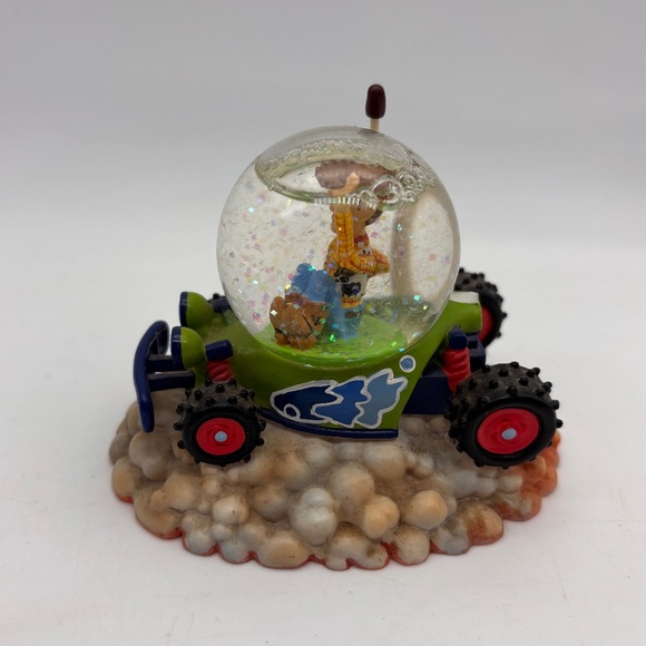 Disney Toy Story Woody Toy RC Car Mini Water Snow Globe - Picture 1 of 12